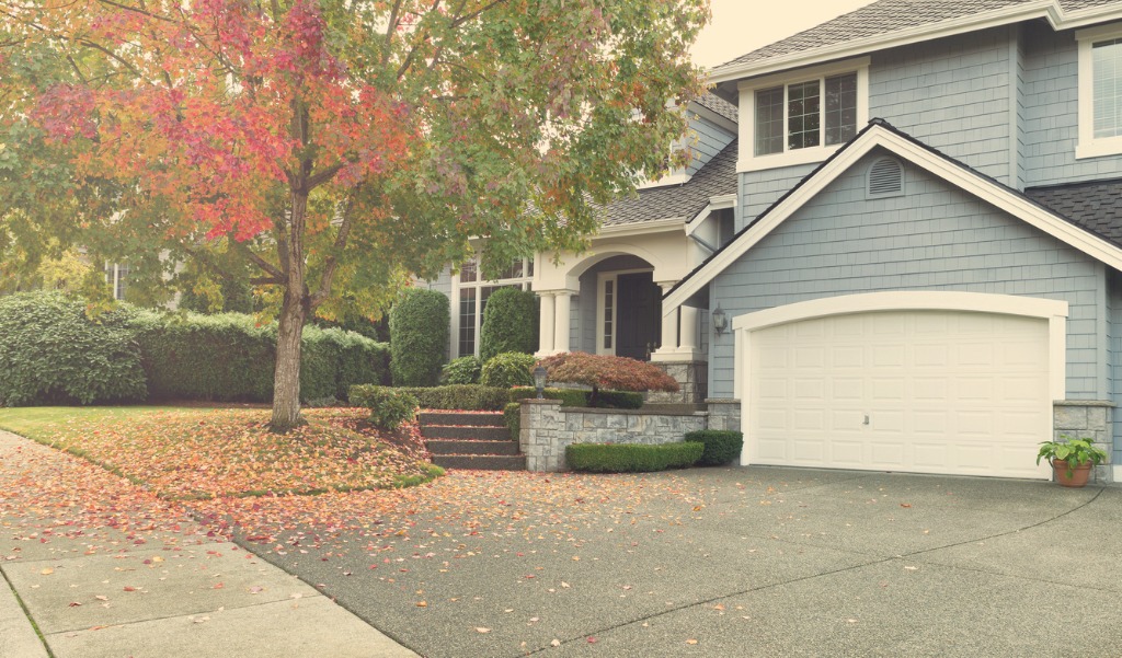 cedar siding - roof installers - cedar roof installation - slate roofing - asphalt roofing - fairfield county - darien - new canaan