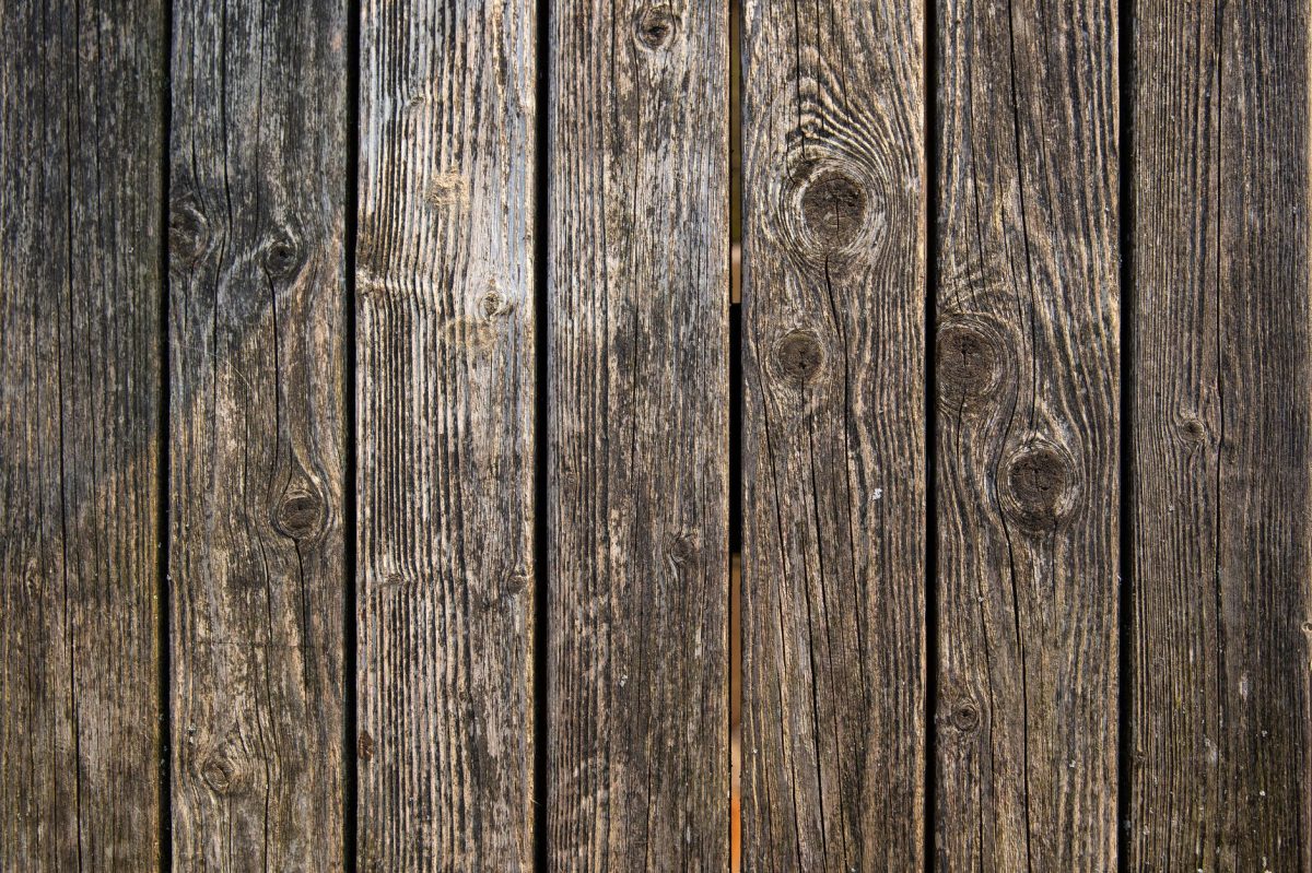 Tips for Maintaining Your Wood Fence