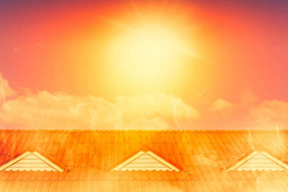 How Heat and UV Rays Affect Your Roof Over Time